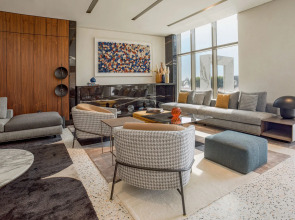 Th8 Palm Dubai Beach Resort, Vignette Collection, by IHG