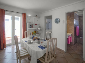 Elegant two Bedroom Apartment