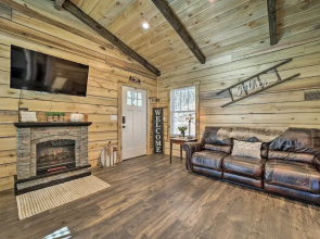 Modern Cabin w/ Fire Pit < 3 Mi to Trails!