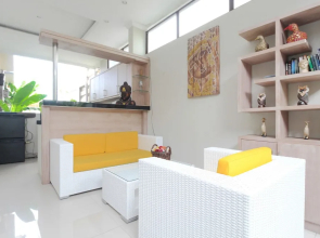 Airy Sanur Bypass Ngurah Rai Gang Merpati 7B Bali