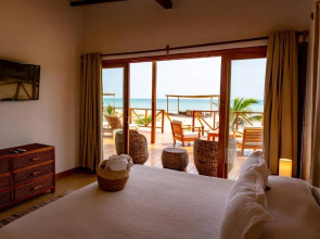 Hotel Punta Camarón Bungalows & Suites