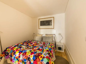 DA'Home - Almada Unique Apartment