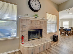 Walk to Water: Cozy Eagle Mountain Lake Home