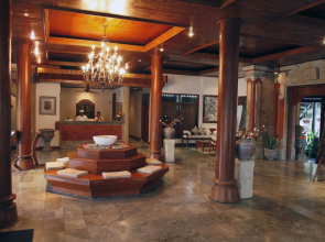 Puri Bagus Candidasa