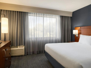 Courtyard by Marriott Burlington Mt. Holly Westampton