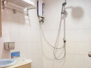 Super OYO 761 City Hotel