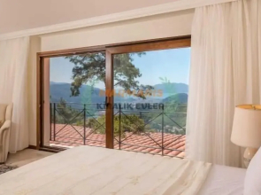 Villa Maral