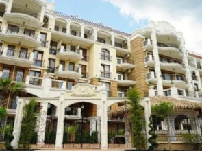 Bratanov Studio in Complex Harmony Suites 8