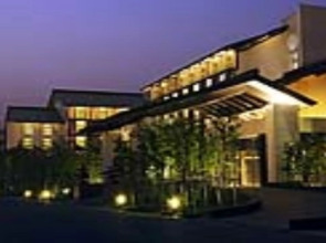 Ramada Parkview Hotel