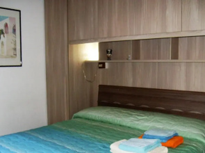 House Yanina
