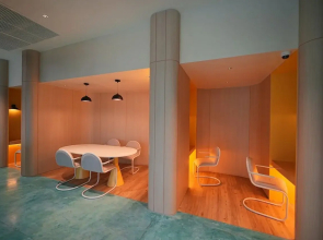 GO Hotel Sriracha at Central Si Racha