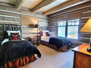 Powder Ridge Cabins at Big Sky Resort