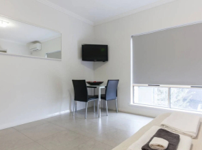 Malcolm Street Apartments