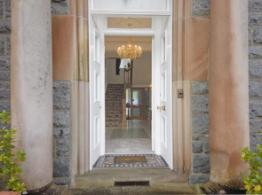 Lawriestone Guest House