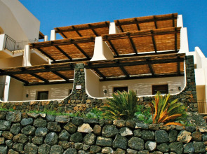 Kuddie Rosse Eco-Friendly Residence