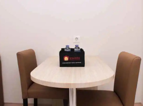 Comfy and Nice 2BR Springlake Apartment near Summarecon Bekasi By Travelio