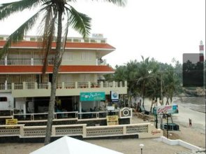 Blooms Beach Resort