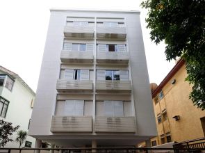 Moderno Quarto E Sala Em Copacabana | Mfb 76/204