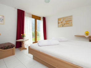 Ferienwohnung Cuntera
