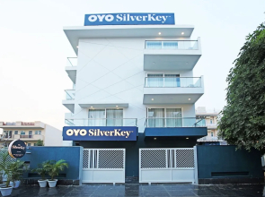 SilverKey Executive Stays 43483 near A One Hospital
