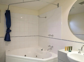 White Crystal Apartments Mt Hotham