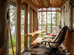 VESI - The White Blue Wilderness Lodge