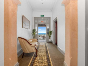 Oakleigh Guest House - Room 8