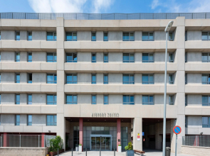 Apartamentos Madrid Airport, Affiliated by Meliá