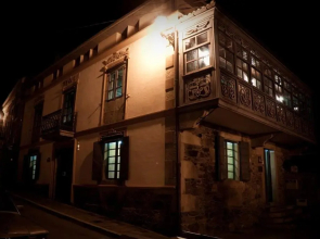 Casa Don Dín