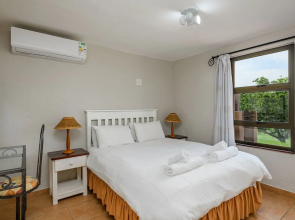 San Lameer Villa Rentals One Bedroom Standard 10416