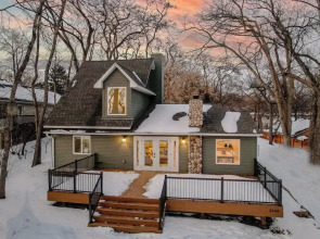 Cottage on Medicine Lake