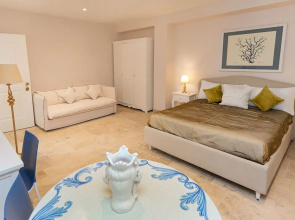 Marina Homes Standard 2