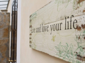 Bella Colina I Vintage Hotel 1953