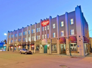 Historic Anchorage Hotel