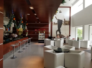 Charming 2 bedroom Apartment within Bahia Principe Resort