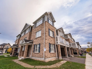 Milton boutique Home