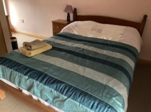 Cosy 2-bed Cottage With Garden Near Carlisle