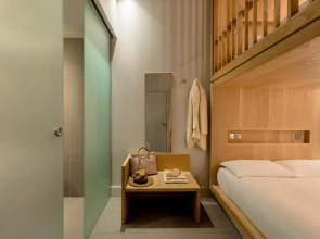 Zedwell Piccadilly Circus