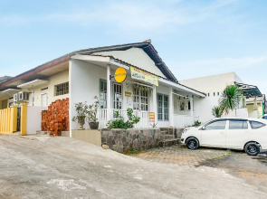 OYO Life 90896 Griya Atu Syariah
