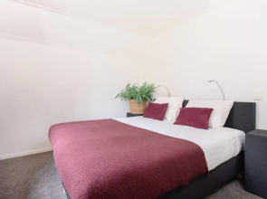 Luxury group accommodation for 14 people