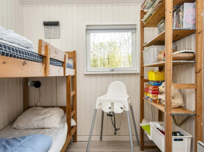 Vintage Holiday Home in Struer near Open Field