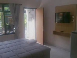 Dewa Bharata Bungalows Legian