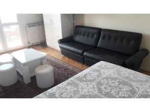 Apartment & Rooms House with Garden