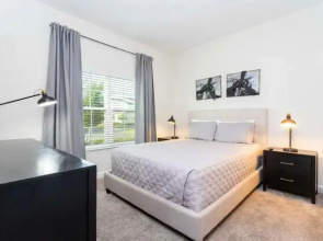 Magnificent 5Bd w/ Pool @ Storey Lake 4800