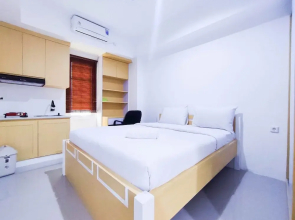 Cozy Studio At 9Th Floor Paltrow City Apartment