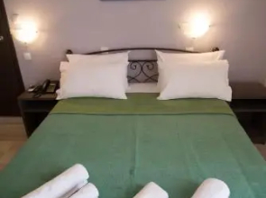 Galazio Limani - Rooms to let
