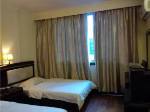 Xinhua Hostel