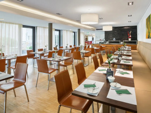 Отель Four Points Flex by Sheraton Vienna Hauptbahnhof