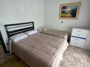 Casa Para Veranear Com Piscina, 5 Quartos, Avenida Da Praia, Balneário Piçarras