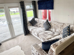 3guest-2bedroom-wifi-tv